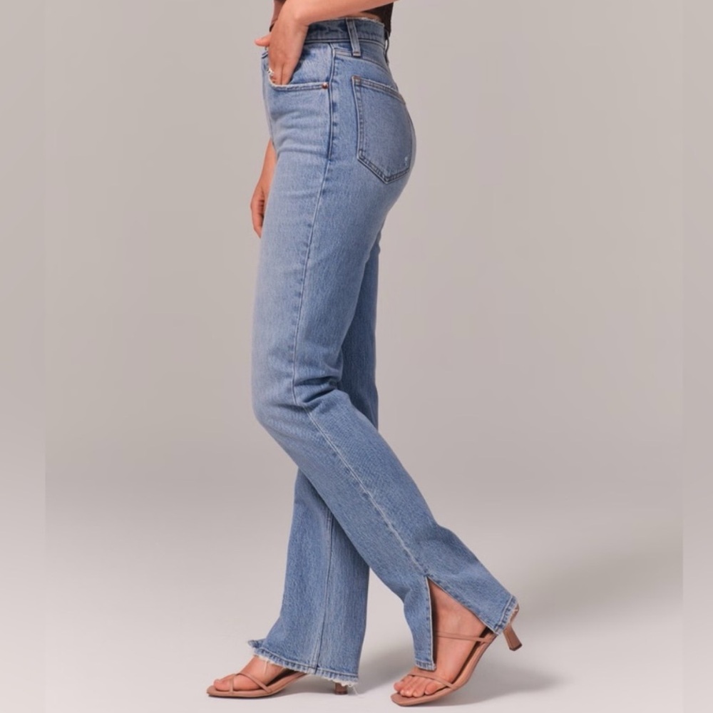 Abercrombie & Fitch Light Blue Women Jeans
